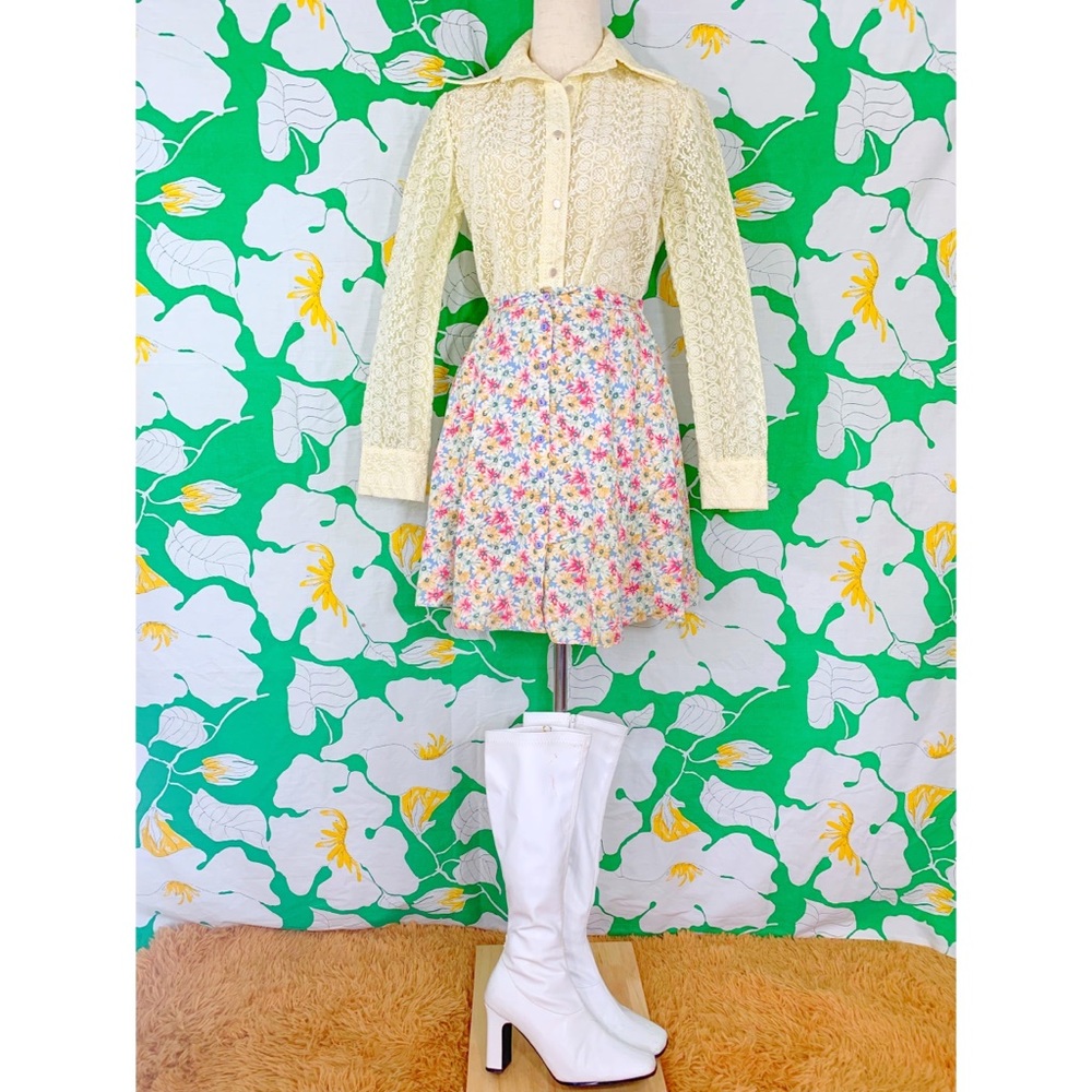 Vintage 60s 70s floral button up Mini Gogo Skirt